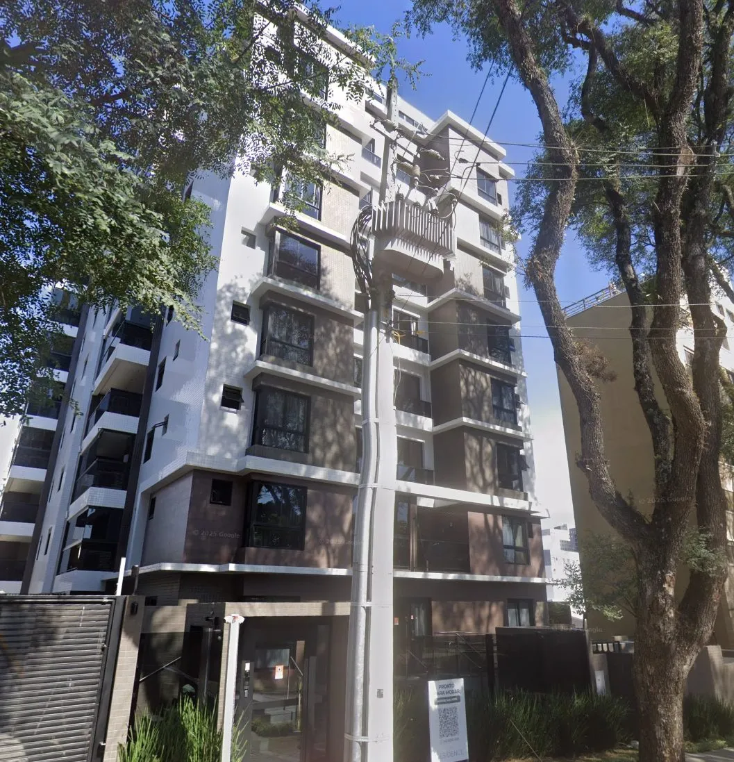Fachada do Italy Residence, no Cristo Rei, Curitiba