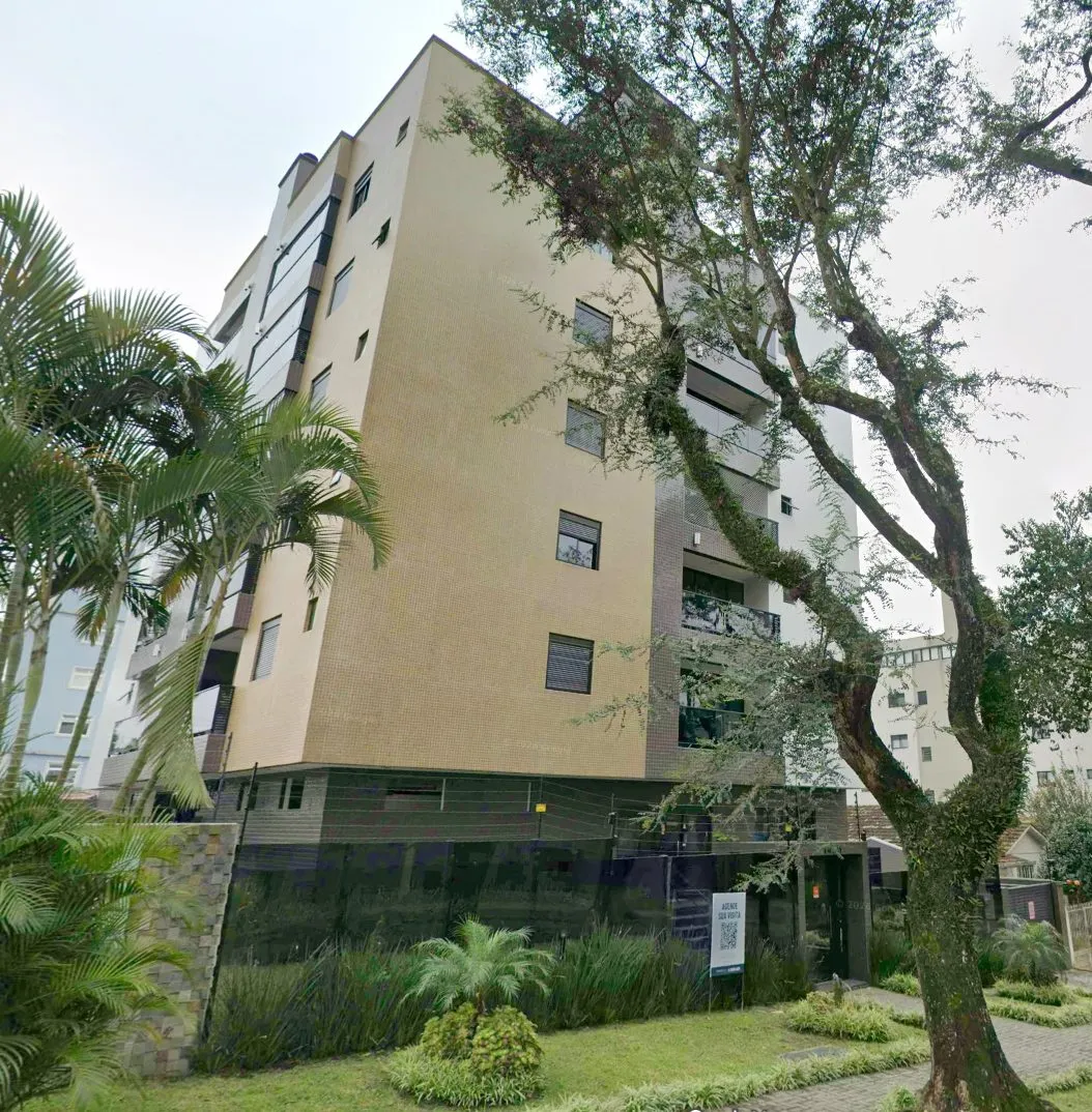 Fachada do Residencial Saint Remy, no Boa Vista, Curitiba